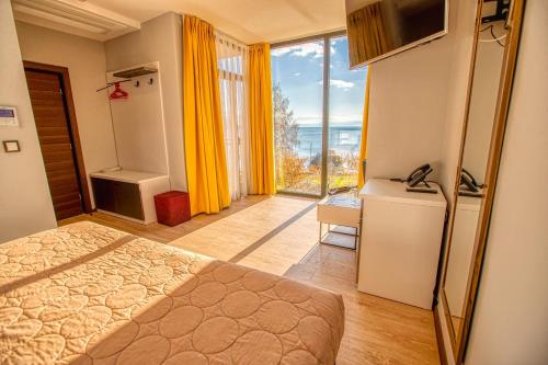 Gallery image of Hotel Nova Riviera in Ohrid