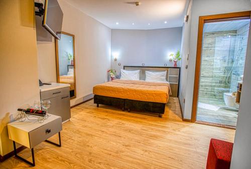 Gallery image of Hotel Nova Riviera in Ohrid