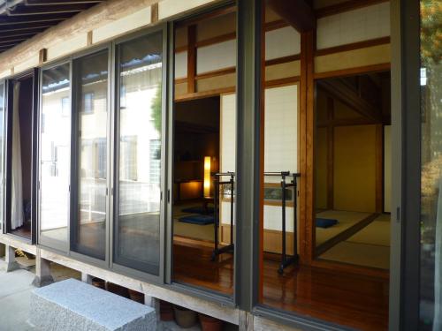 Afbeelding uit fotogalerij van ゲストハウス あずも GuestHouse AZMO in Matsue