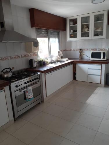 Η κουζίνα ή μικρή κουζίνα στο ADANA