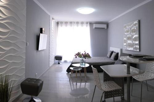 Stylish Studio in only 50 meters from beach !