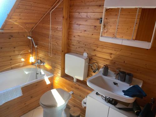 Koupelna v ubytování Haus Harzlich