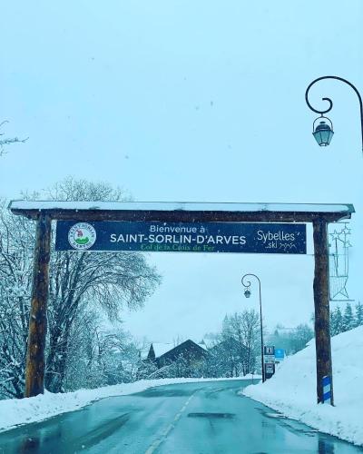 Appartement Plein Sud Cosy 6 personnes très bien équipé ,Vue splendide, Terrasse, Spacieux,Bien situé, Randonnées,Ski semasa musim sejuk