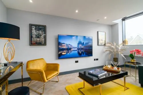 Luxe Apartments, The Moorwell, Secure Parking, - 10mins Cardiff City Ctr photo 69