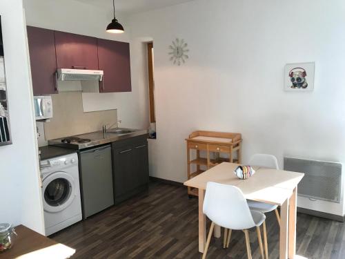 Photo de la galerie de l'établissement Agréable Studio dans le village, à Saint-Martin-Vésubie