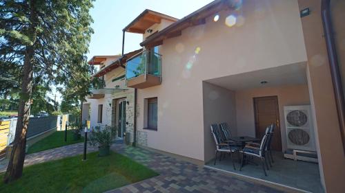 Fenyves Apartmanok 8646 Balatonfenyves, 11 Kölcsey Ferenc utca kép - 3