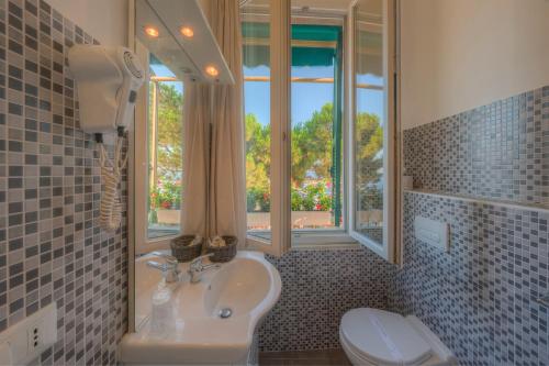 A bathroom at Affittacamere Da Flo