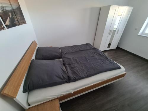 Φωτογραφία από το άλμπουμ του 1,5 ZKB Wohnung im Odenwald, an der Bergstraße mit tollem Ausblick σε Rimbach