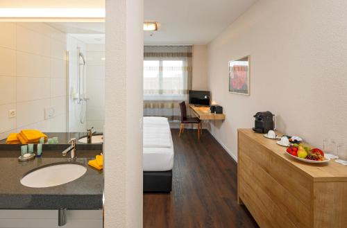 Ванная комната в Villmergen Swiss Quality Hotel