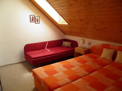 Легло или легла в стая в Privat Kovacova