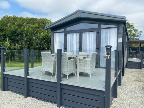 Arranview Holiday Park Luxury Glamping Pods & Lodges all with private Hot-tubs