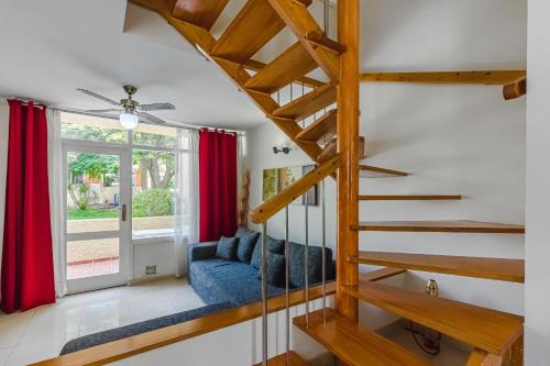 Complex Cortijo, Las Americas, Pool, Parking LA45