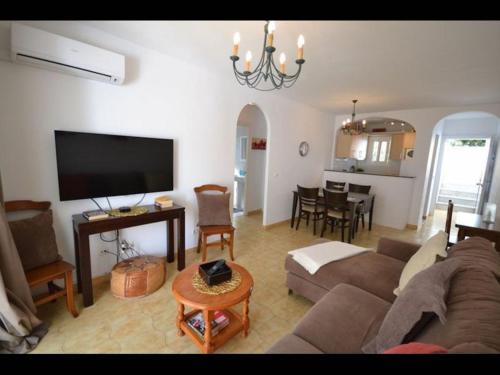 Homely Apartament - Stella Blanca, Fuengirola – Updated 2022 ...
