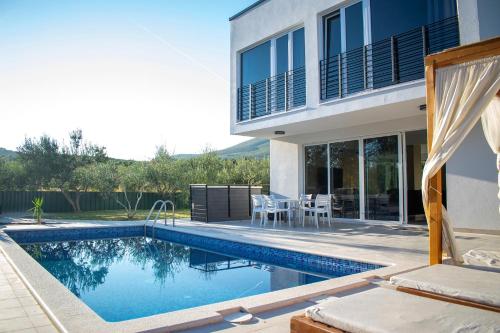Beautiful Villa Cornello – Photos 3