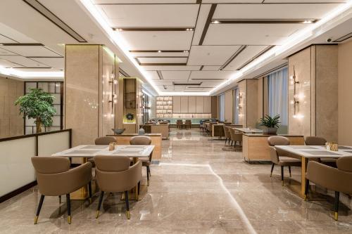 Lounge nebo bar v ubytování Atour Hotel Nanjing Dongshan Cars 4S Park
