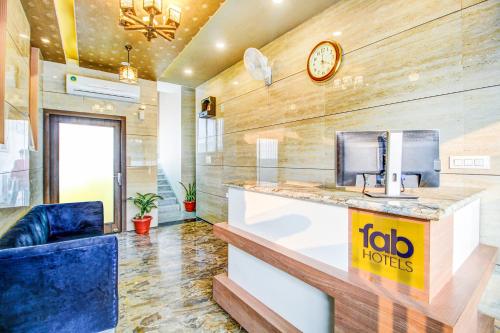 Снимка в галерията на FabHotel 7th Crossing в Джайпур