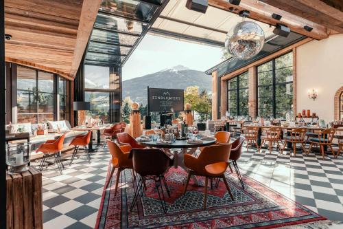 Un restaurante u otro lugar para comer en Sendlhofer's
