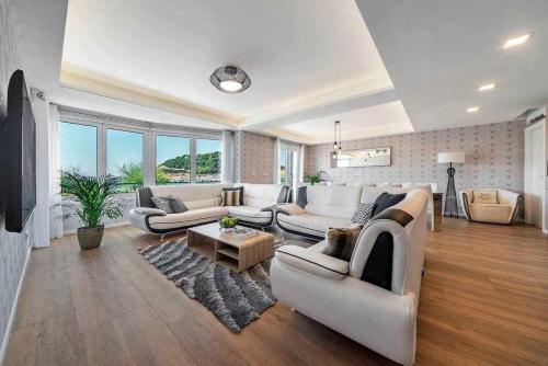 Fotografia z galérie ubytovania La Concha Beach Deluxe v destinácii San Sebastián