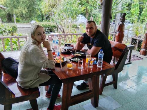 เครื่องดื่มที่ Khao Sok River & Jungle Resort