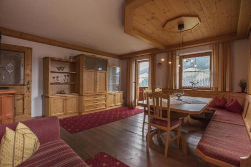 Χώρος καθιστικού στο Appartement Moaeben - Panorama
