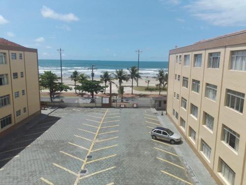 Apartamento ( Kitao ) Frente pro Mar, Vila Caicara, Praia Grande.