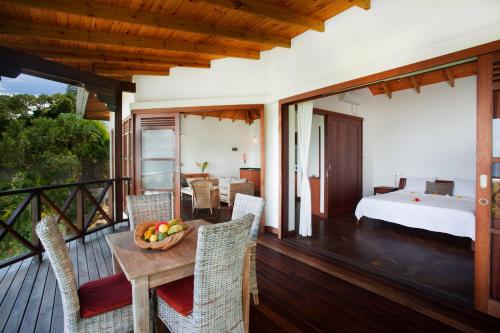 Postel nebo postele na pokoji v ubytování Villas de Jardin self-catering