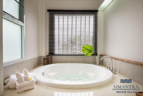 Koupelna v ubytování Simantra Private Villas