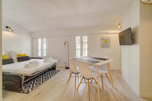 Upstays - AC - 5min from the beaches 8 min from Palais