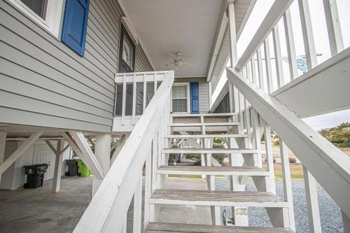 Gallery image of How Sweet The Sound in Holden Beach