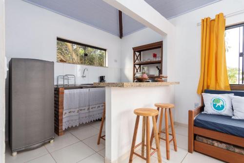 Arpoador Apts Praia & Piscina - Buzios Rentalsにあるキッチンまたは簡易キッチン
