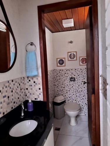 Ένα μπάνιο στο Chale Mineiro Hostel & Pousada
