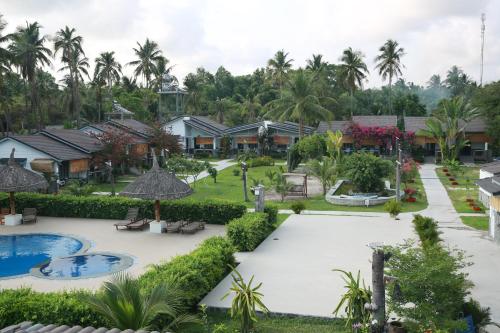 a view of the resort from the roof of the building at Catsen Bungalows & Pool Phan Thiet in Phan Thiet