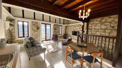 Gallery image of Leonys House by TrulyCyprus in Doros