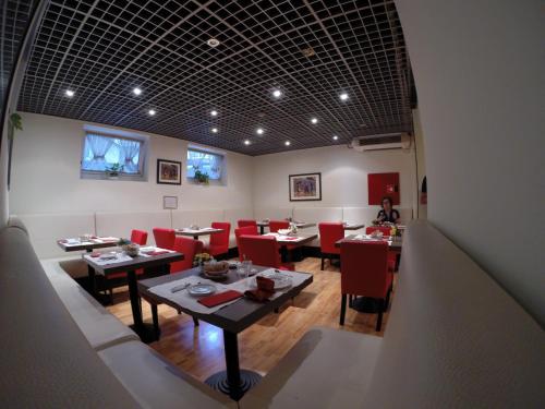 TV a/nebo společenská místnost v ubytování Hotel Campion CityLife