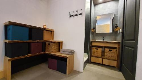 Gallery image of L'Appartement en Haut in Saint-Denis