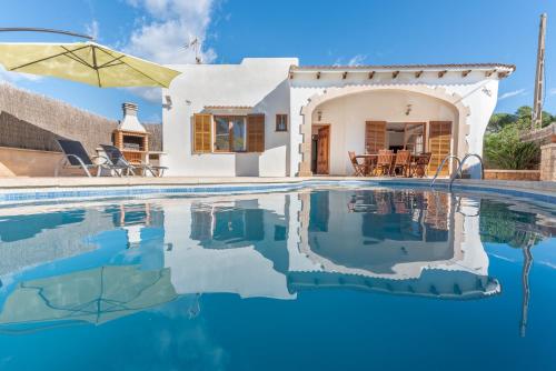 サンタニーにあるVilla Ca'n Pizàのギャラリーの写真