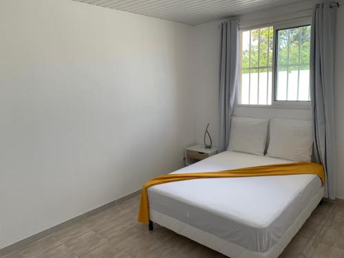 Ein Bett oder Betten in einem Zimmer der Unterkunft Kasentof