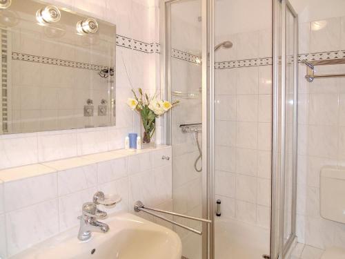 Bilik mandi di Strandschlößchen Strandschlösschen Appartement 9