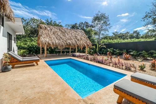 Piscina en o cerca de Casa Marea Alta