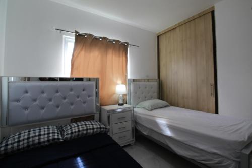 Postel nebo postele na pokoji v ubytování Beautiful private residence