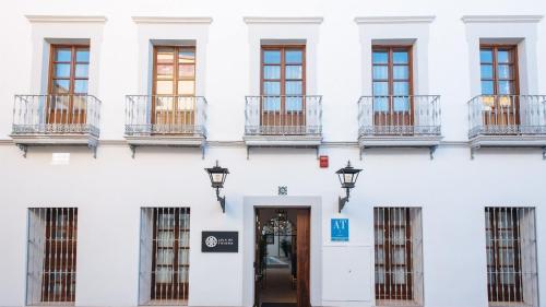 Gallery image of Lola de Triana Apartments in Seville