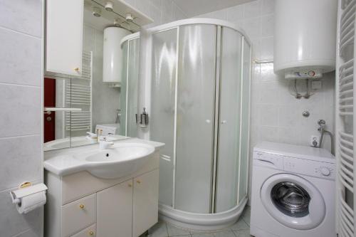 ห้องน้ำของ Apartments Baki Kranjska Gora