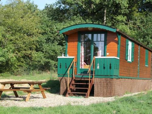 Gîte Lion-en-Sullias, 2 pièces, 4 personnes - FR-1-590-37