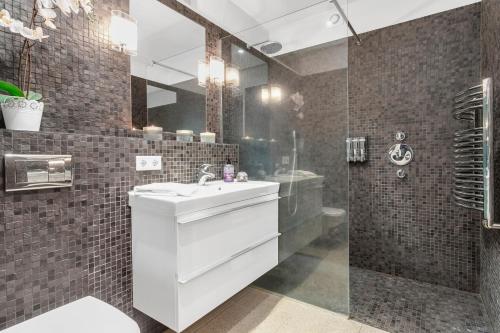 Koupelna v ubytování Luxury Apartment Central Reykjavík