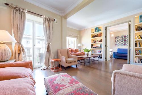 Genteel Home Contratacion