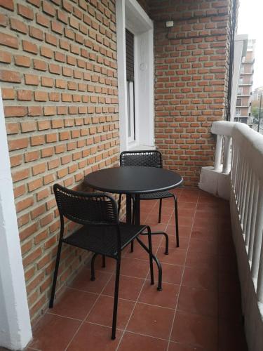 Balkoni atau teres di LC Gran Vía