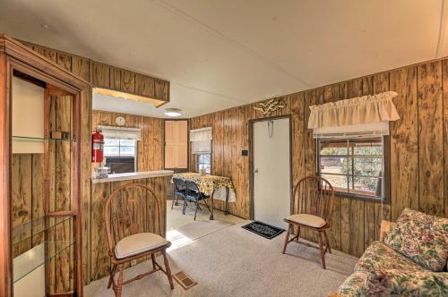 Pet-Friendly Cabin with Dock Fish and Explore! – Photos 5