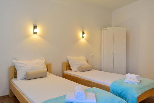 Golden B&B