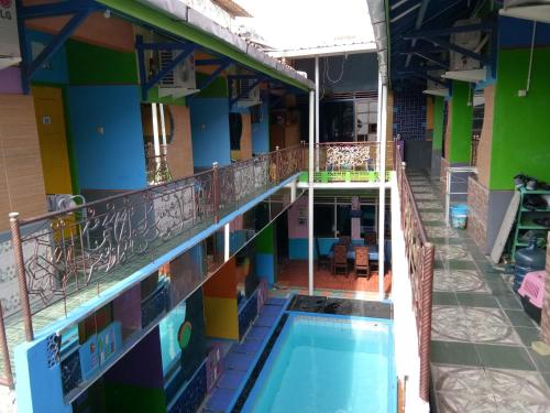 Bazén v ubytování Pelemkecut Double-Degree Syariah Accommodation nebo v jeho okolí
