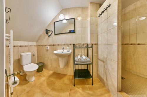 Koupelna v ubytování Penzion Pod Třešňovkou
